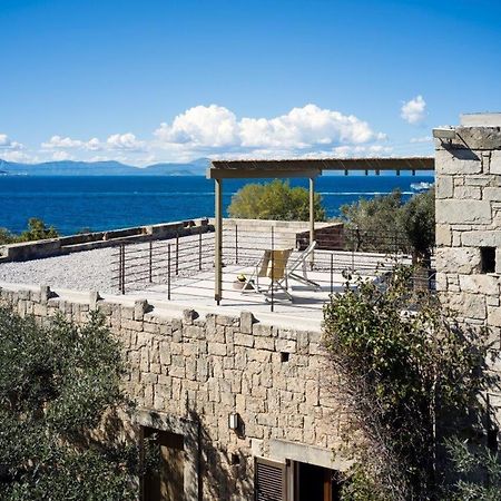 Nikolaou Art Residence Aegina Extérieur photo