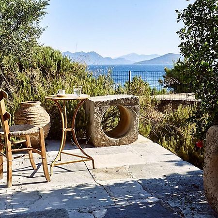 Nikolaou Art Residence Aegina Extérieur photo