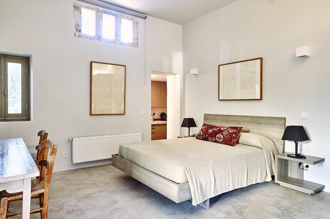 Nikolaou Art Residence Aegina Extérieur photo