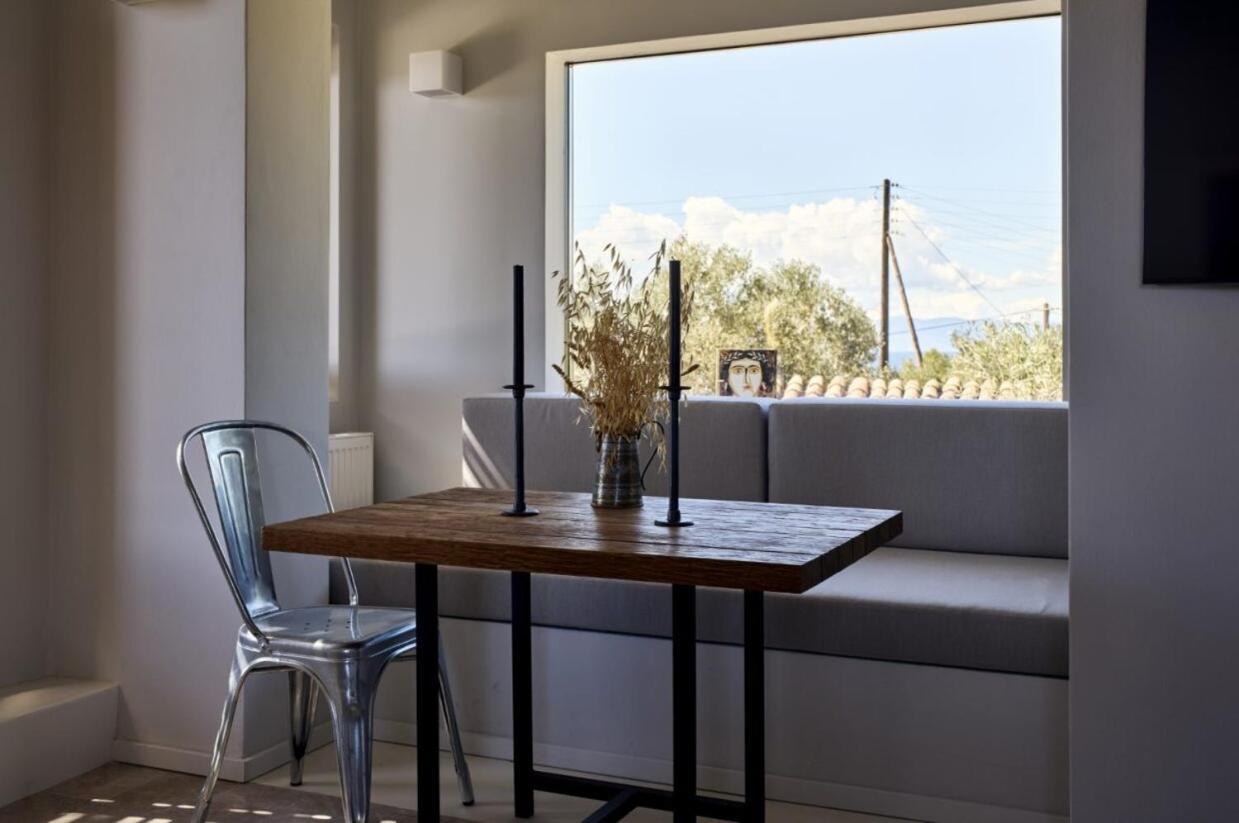 Nikolaou Art Residence Aegina Extérieur photo