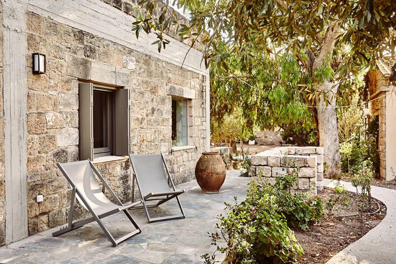 Nikolaou Art Residence Aegina Extérieur photo