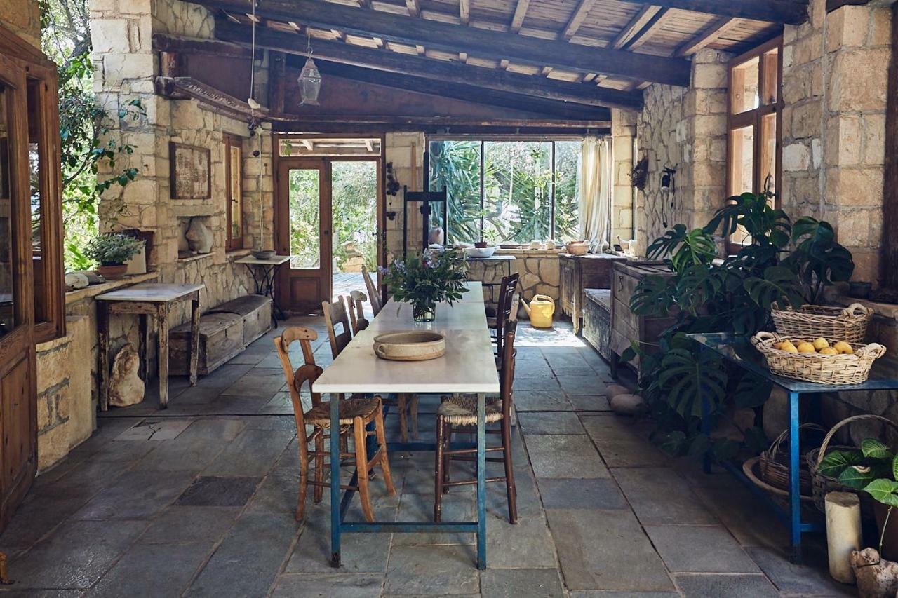 Nikolaou Art Residence Aegina Extérieur photo