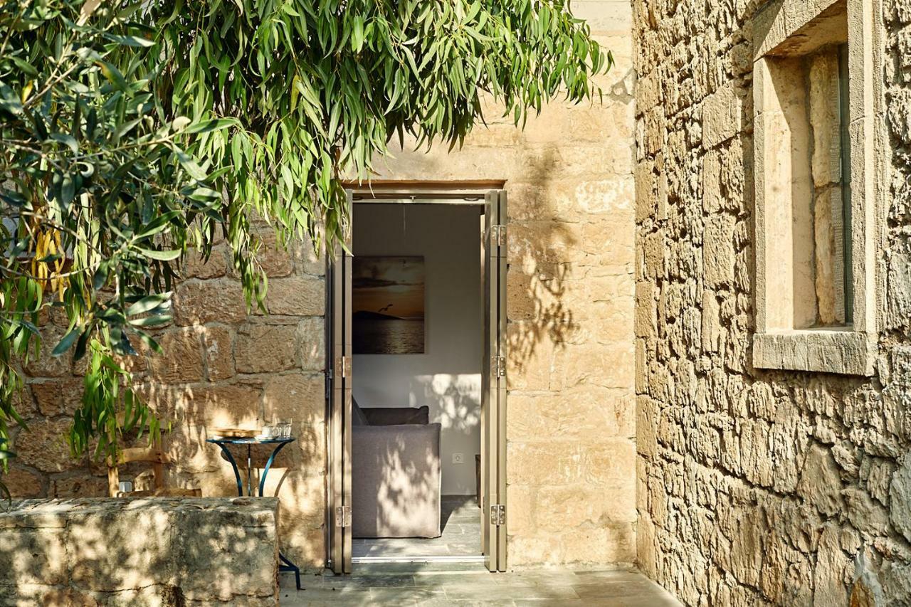 Nikolaou Art Residence Aegina Extérieur photo